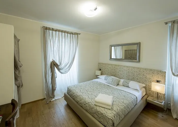 Relais Il Presidio Отель Oggiono