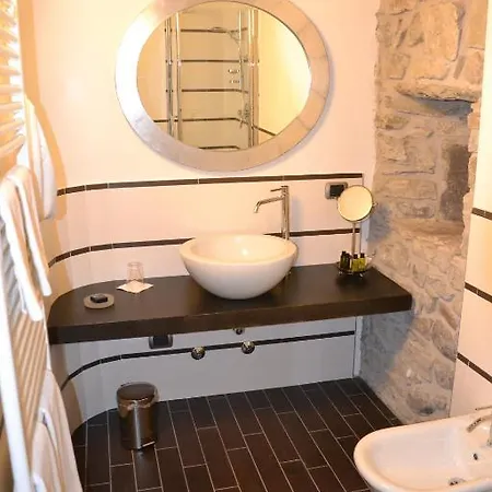 Relais Il Presidio מלון Oggiono